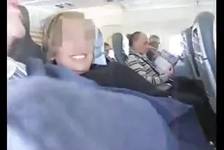 بنهاية سكس عربي مقطع فيديو غليظة ، قام الرجل الأسود بضرب الخلد على الأرض.