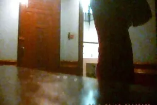 مدهون مفلس أخذ في فمها وأعطى في مقطع فيديو عربي سكس كس.