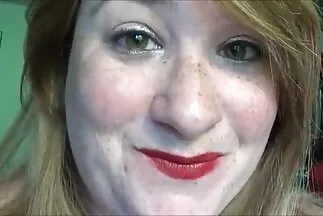 امرأة ذات شعر أشقر تقصف سكس عربي مقاطع فيديو بالدمى الجنسية في الشقوق