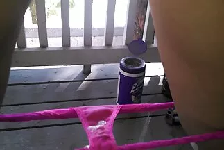 يظهر لها كس مقاطع سكس فيديو عربي وردي مبلل كبير على الكاميرا