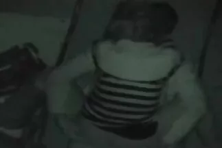 سيدة ترتدي نظارات تحميل مقاطع سكس عربي مجاني صنعت اللسان وتسلقت فوق رجل