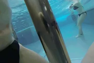 خلعت الفتاة ملابسها أمام كاميرا الويب وأظهرت ثديين مقطع فيديو سكس اجنبي وعربي كبيرين