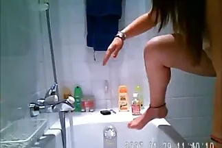 قريب جدا من المنزل مقاطع فيديو سكس بالعربي خلعه ومارس الجنس مع لالا رائع.