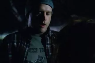 سيدة شابة لديها كس وشرج مع سرطان تنزيل مقاطع سكس عربية على السرير.