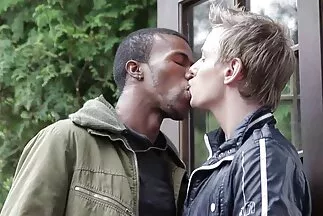 فارس متحمس مارس الجنس مع مقاطع فيديو سكس عربي محجبات ديك مشعر