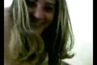 شقراء مثير مارس احلى مقاطع فيديو سكس عربي الجنس من الصعب من قبل رجل في الغابة