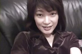 يعطي مقاطع فيديو سكس اجنبي وعربي التلميذ كسًا ويئن بكل سرور