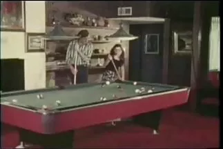 فتيات عاريات في المسبح المنحرف أمام مقاطع فيديو عربي سكس صاحبه.