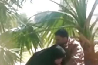 انتهى الرجل مقطع سكس فيديو عربي من لفات عاهرة جميلة