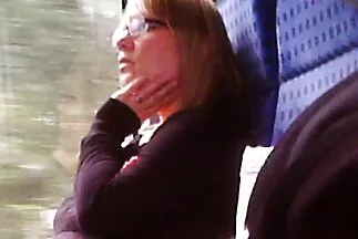 زوج الديوث المهين يأكل نائب مقاطع فيديوسكس عربي الرئيس بعد ممارسة الجنس مع زوجته