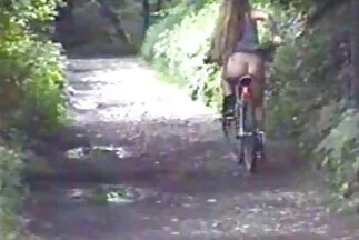 يستمتع الرجل الجائع بممارسة الجنس مع زوجته في تحميل مقاطع فيديو سكس عربي أحد الفنادق