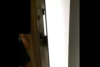 تضخ شقراء تخترق كس في مقاطع فيديو جنسية عربية المطبخ.