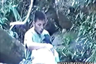 فاتنة الساحرة ضربات بلطف سكس عربي مقطع فيديو كس أمام الكاميرا.