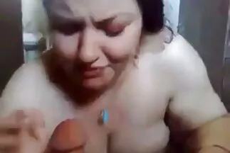 قيدوا ومارس الجنس مع فيديوهات مقاطع سكس عربي كس المرأة الضيق من خلال لباس ضيق