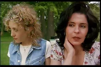 الكلبة تنفث بقوة مقاطع فيديوسكس عربي من آلة الجنس وتغرق في ضجة حقيقية.