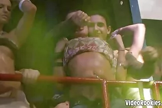 شرائط مقاطع فيديو سكس عربي سوري كتكوت طويل الساق للاستمناء