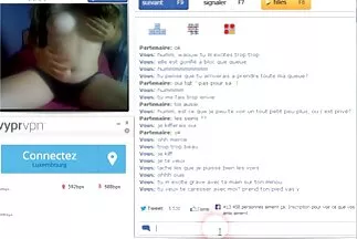 صور طوبى جنس تحميل مقاطع سكس عربي مجاني زوجته مع صديق على السرير.