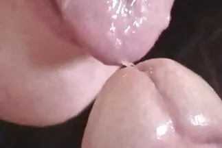 العصي فيديوهات مقاطع سكس عربي في حفرة شعر العاهرة الخالية من المتاعب.