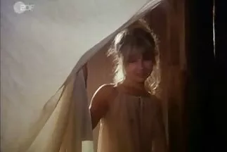 صدر جميل والكثير من سكس عربي مقاطع فيديو حمالات الصدر