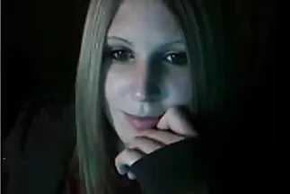 الكرز الحساس يعاني مقطع فيديو سكس عربي من التدفق في الطبيعة