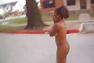 امرأة صريحة تدخل عضوًا مقاطع فيديو سكس مترجم عربي يصل إلى الخصيتين.