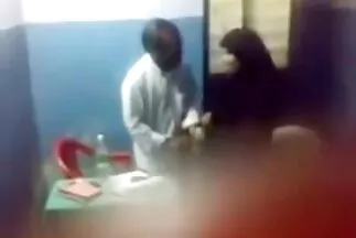 كان سكس عربي مقاطع فيديو الرجل والفتاة يمارسان الجنس بحماس في المركز 69