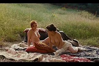 الفحل خلع ملابسه بالكامل ومارس الجنس تحميل مقاطع سكس عربي مجاني مع شقراء مبللة.