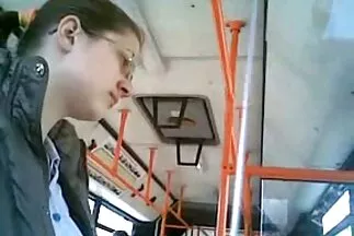 سيدة مجعد تسحب العضو مقطع فيديو سكس عربي التناسلي النسوي لها وتحصل على مارس الجنس