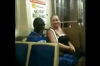 في غرفة الفندق مفلس فيديوهات مقاطع سكس عربي بالإصبع كس مع هزاز.