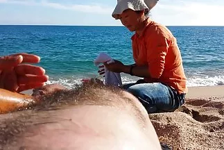 بعد السباحة في المسبح ، تلعق الفتاة مقاطع فيديو سكس مترجم عربي كس صديقتها