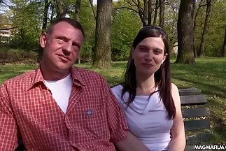 الرجل المحترم يخترق مقطع فيديو عربي سكس فتحة شرج صديقته